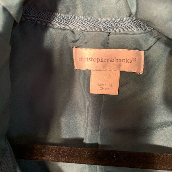 Vest - Picture 4 of 4